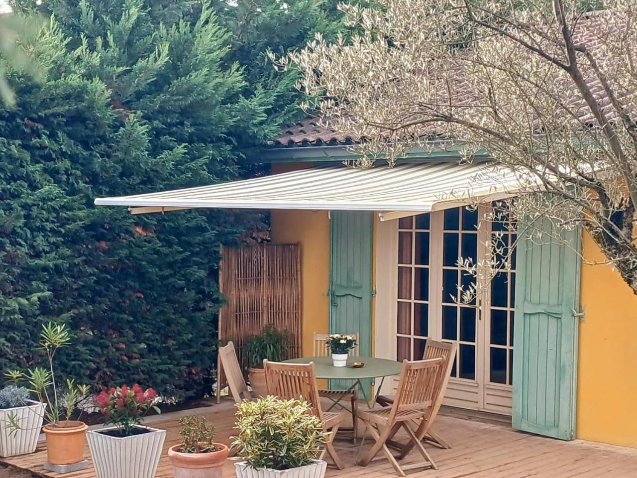 Le Chalet Charbonnières-les-Bains Esterno foto